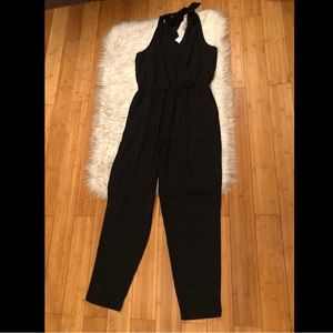 Banana Republic Halter Tie Cut Out Back Black Women Jumpsuit, size 4